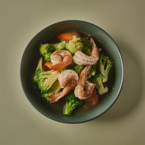 Stir fried broccoli with prawns.