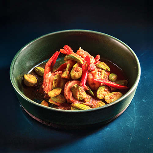 Stir Fried Pork / Prawns With Bitter Green Beans In Red Curry